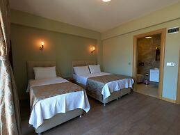 Ala Avsa Otel