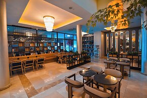 Royal Comfort Hotel