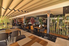 Royal Comfort Hotel