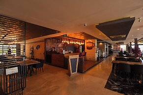 Royal Comfort Hotel