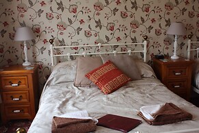 Barons Court
