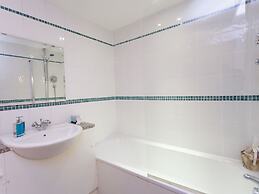 Live in Leeds Millenium Square Apartment