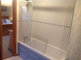 Lochview Guesthouse