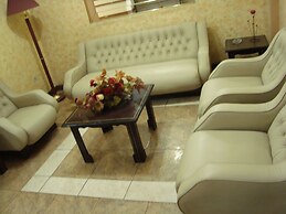 Hostal Versalles