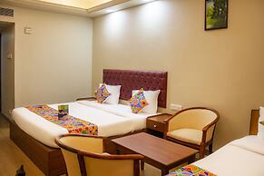 FabHotel Prazeres Boutique PanajI