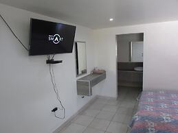 Hotel Los Pinos