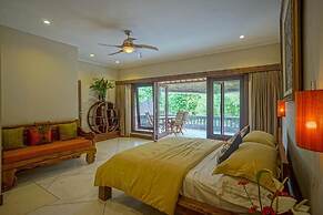 Villa Tirta Indah