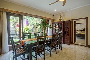 Villa Tirta Indah