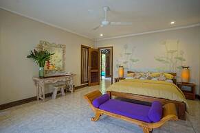 Villa Tirta Indah
