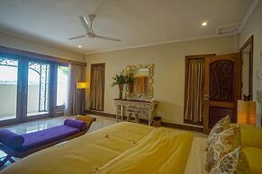 Villa Tirta Indah
