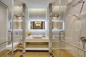 Luxury Yacht Villa