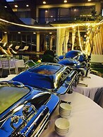 Luxury Yacht Villa