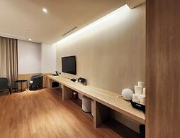 Stayrak Hotel
