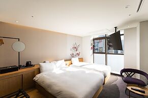 Stayrak Hotel