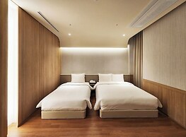 Stayrak Hotel