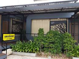 T4 Hotel Sisaket