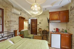 Wine house old town apartments