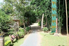 Baan Ta Auan Resort