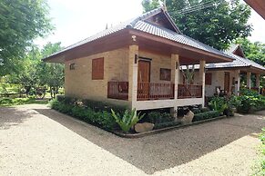 Baan Ta Auan Resort