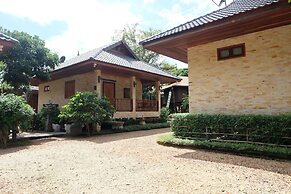 Baan Ta Auan Resort