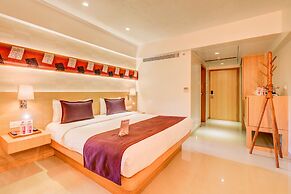 The SSK Solitaire Hotel & Banquets