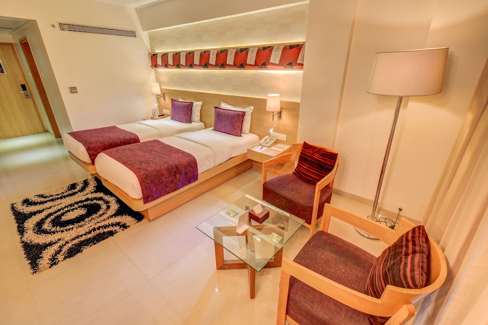 The SSK Solitaire Hotel & Banquets