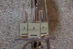 AloraVilla
