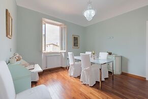 Central View Suite