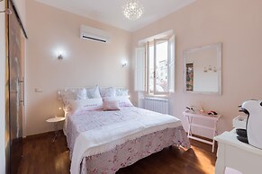 Central View Suite