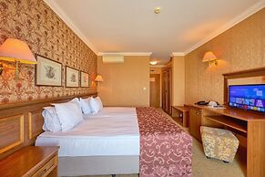 Club Central Hotel