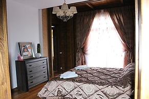 Hotel Aurora Plus