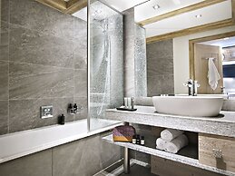 MGM Hôtels & Résidences – Résidence Chalets Éléna