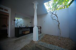 Olanda Private Beach Villa