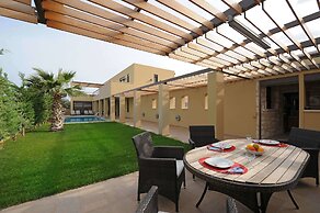 Rimondi Jas Villa