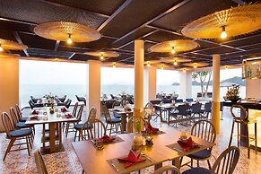 Aksorn Rayong The Vitality Collection