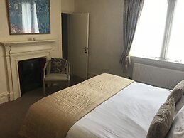 The Carre Arms Hotel
