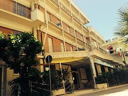 Hotel Lazzarini