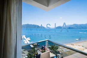 Aurasia Beach Hotel