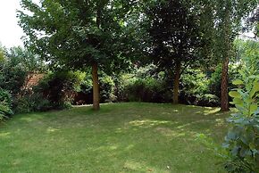 Woodlands Hotel