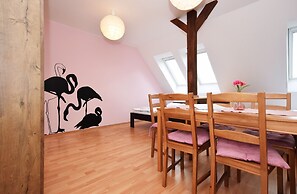 Flamingo Apartments