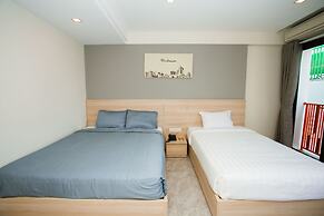 Moonlight Bay Hotel