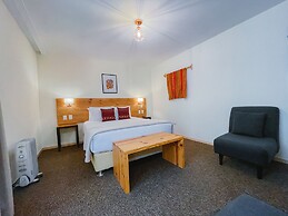 Cooper Hotel Boutique