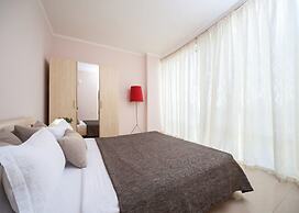 Priboy Beach Hotel