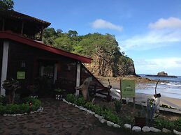 Marsella Beachfront B&B