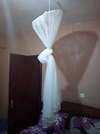 Batian Guest Hotel