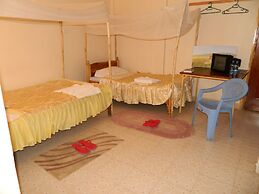 Batian Guest Hotel