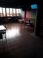 Batian Guest Hotel