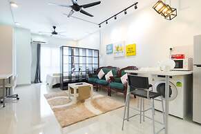 Omputeh Suite at Galleria