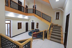 Jahangir Boutique