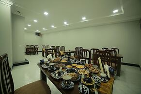 Jahangir Boutique